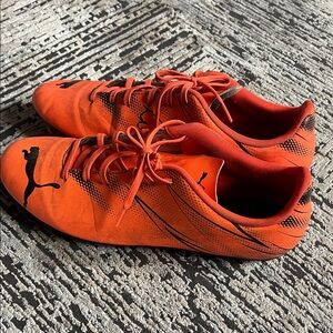 Puma Men's Vibrant Orange Athletic Shoes